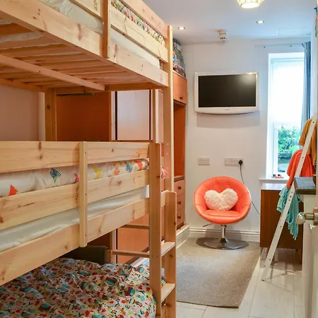 Дом отдыха Retro Retreat