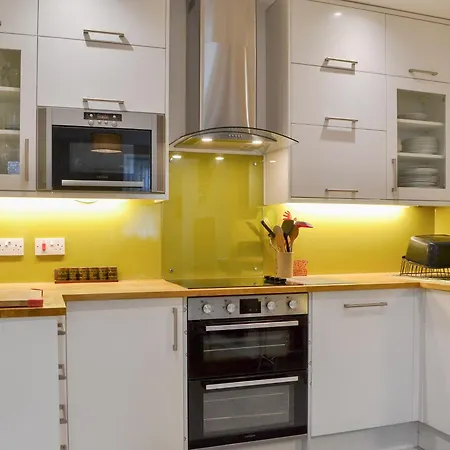 Retro Retreat * Filey